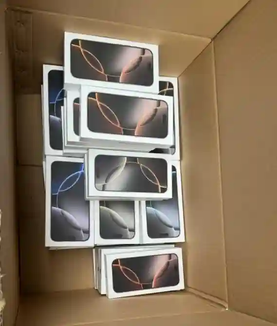 Apple Iphone 16 pro max Iphone 16 pro à Beja Nord - Vue 3