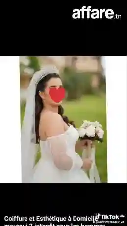 Une Belle Robe de Mariage Importée de Turquie Neuf Avec son - Vue 4