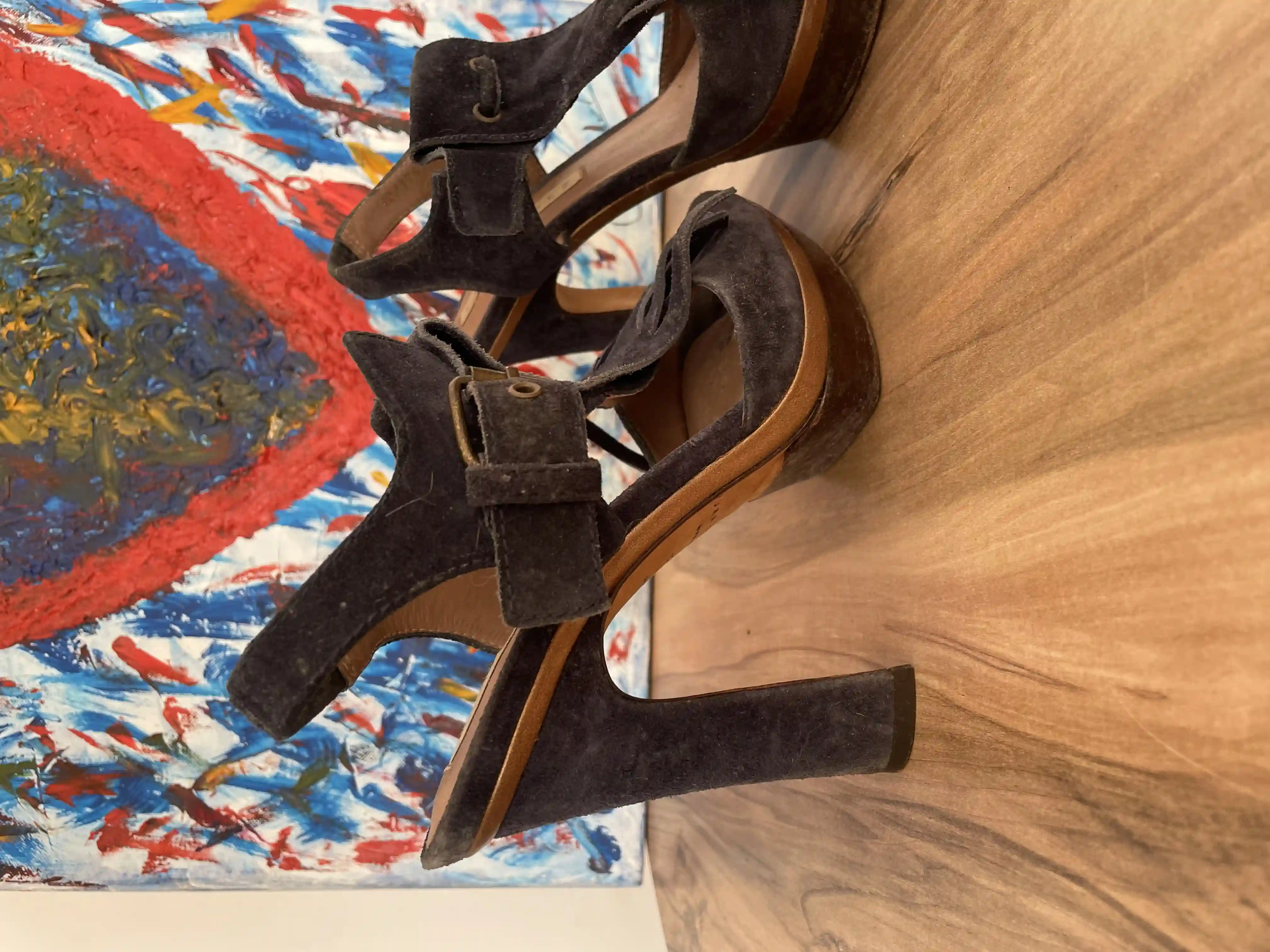 4 Paires de Chaussures 36 à El Menzah - Vue 2