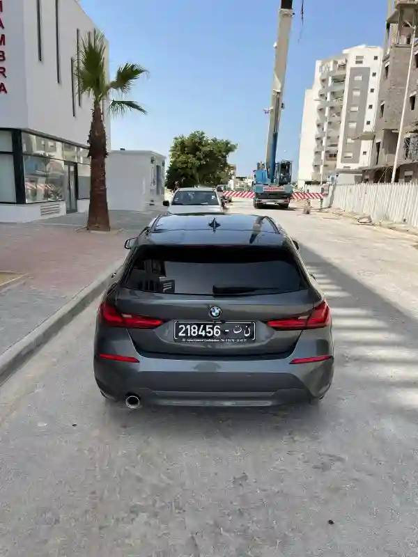 Bmw 118 Essence 2020 - Vue 2