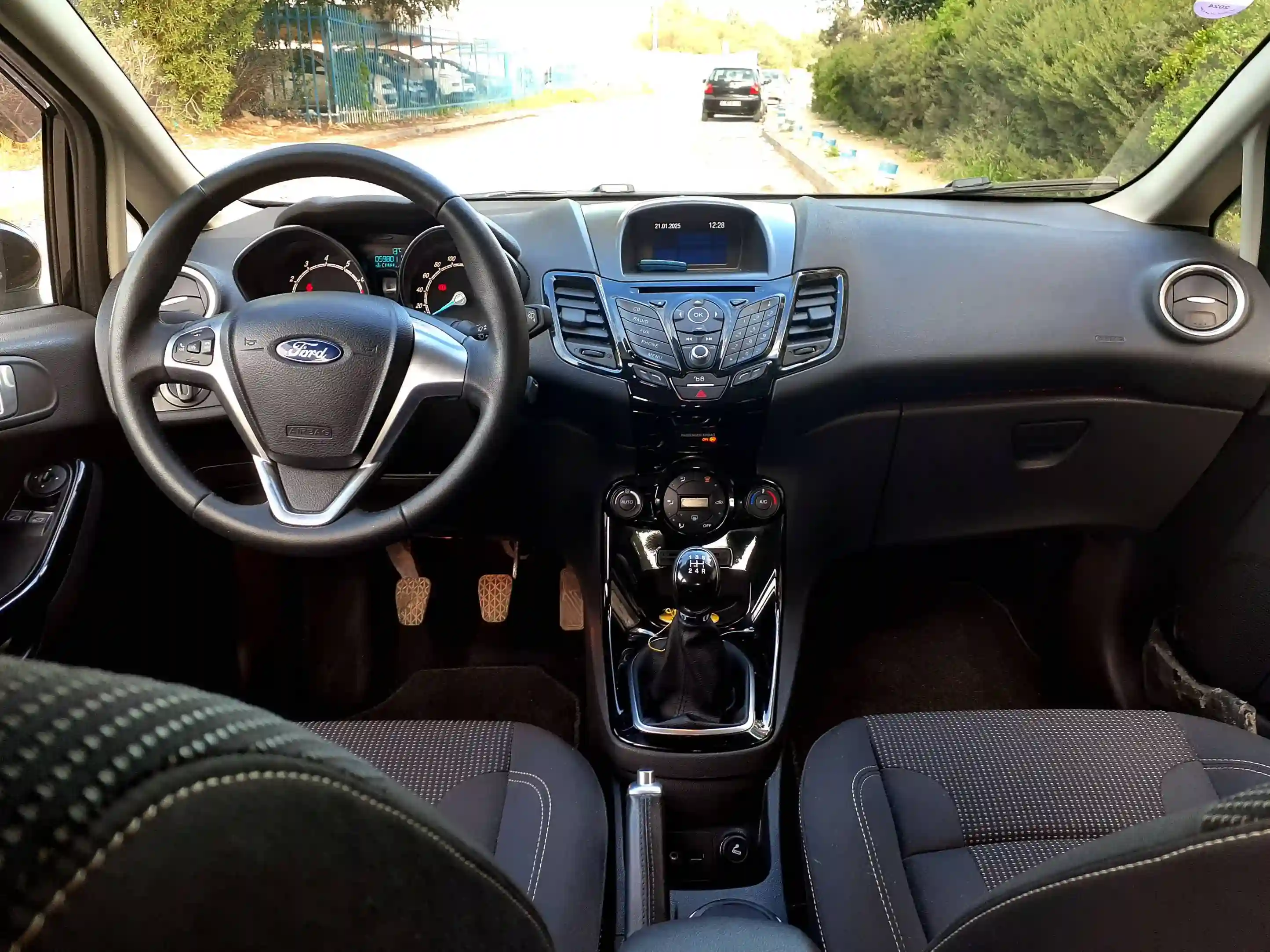 Ford Fiesta Titanium 58 km تسجيل أول - Vue 5