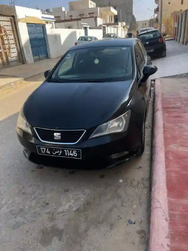 Seat Ibiza Essence 2014 - Vue 1