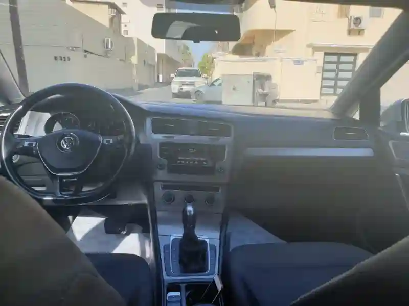 Volkswagen Golf 7 Essence 2016 - Vue 1