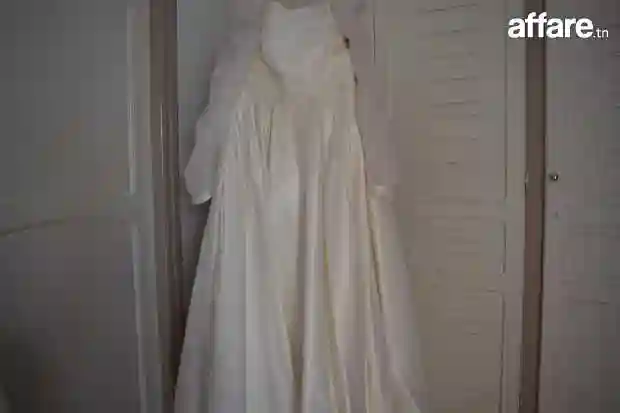 Robe de Mariage & Fiançailles - Vue 6