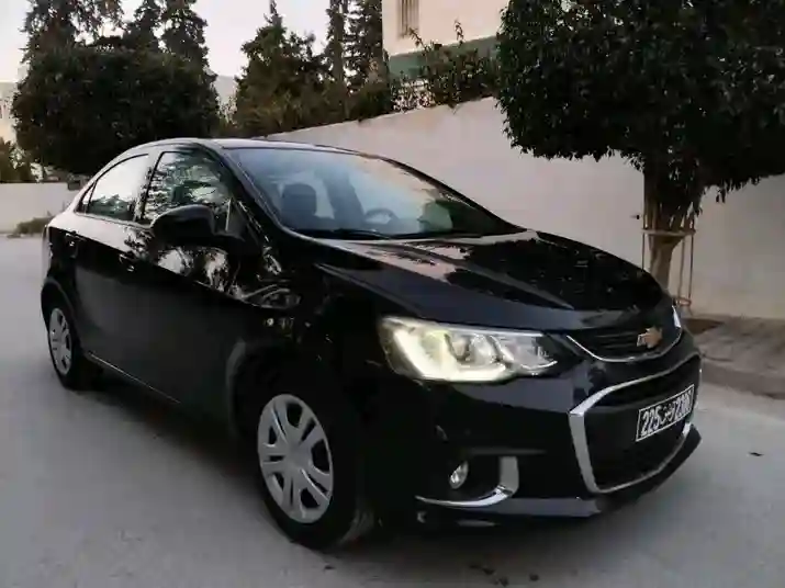 Chevrolet Sonic Première Main Très Propre - Vue 9