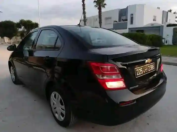Chevrolet Sonic - Vue 2