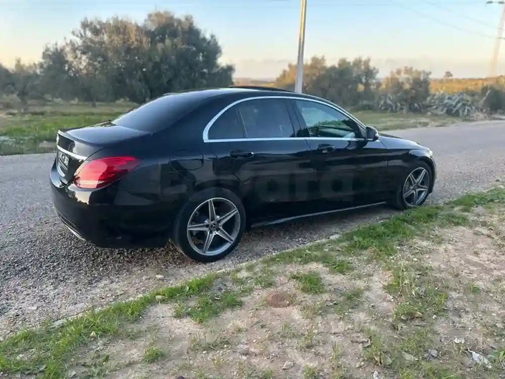 Mercedes-benz Class C180 Amg+ Unique - Vue 3