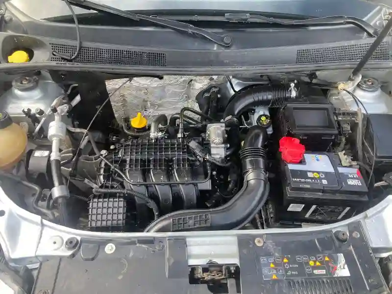 Dacia Sandero Essence 2021 - Vue 1