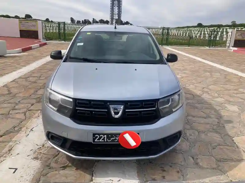 Dacia Sandero Essence 2021 - Vue 4