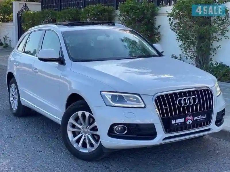 Audi Q5 Essence 2016 - Vue 3