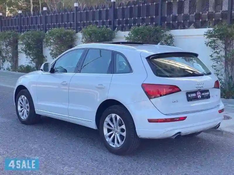 Audi Q5 Essence 2016 - Vue 8