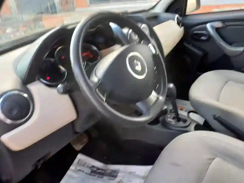 Renault Autres Essence 2017 - Vue 5