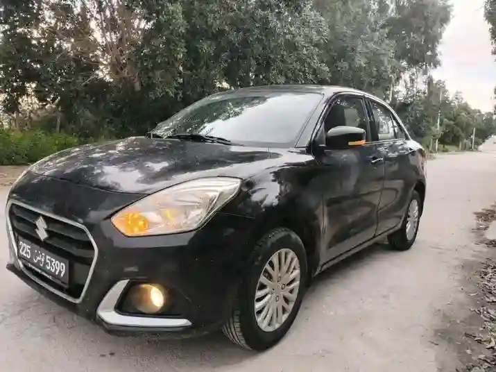 Suzuki Dzire GL Première Main EN Excellent État - Vue 3