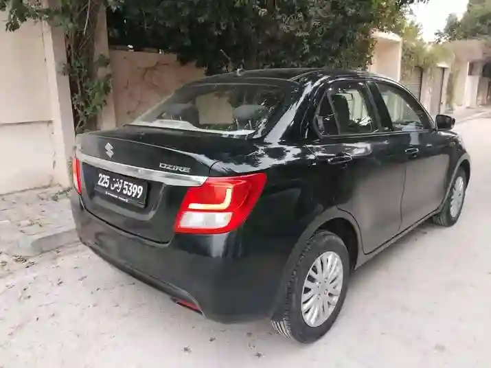 Suzuki Dzire GL Première Main EN Excellent État - Vue 7