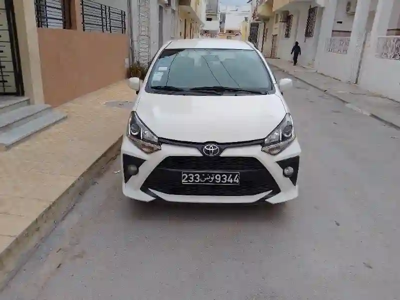 Toyota Aygo Essence 2022 - Vue 3