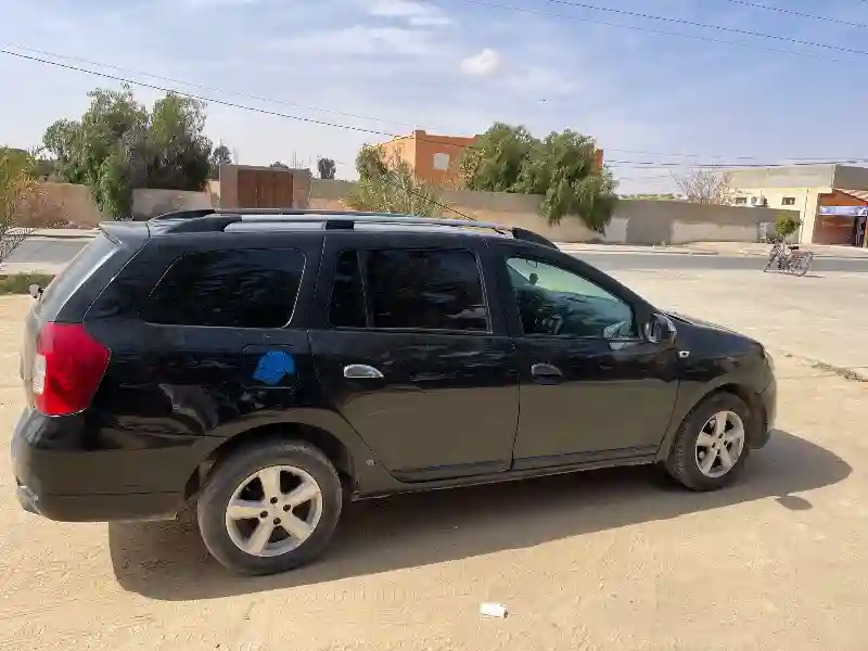 Dacia Logan MCV Essence 2018 - Vue 1