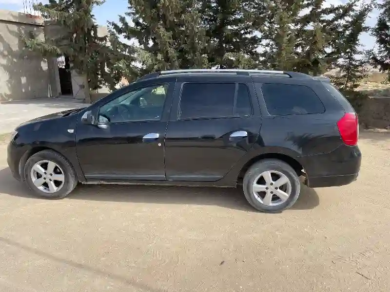 Dacia Logan MCV Essence 2018 - Vue 4
