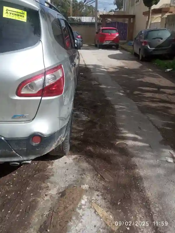 Nissan Qashqai Diesel 2010 - Vue 5
