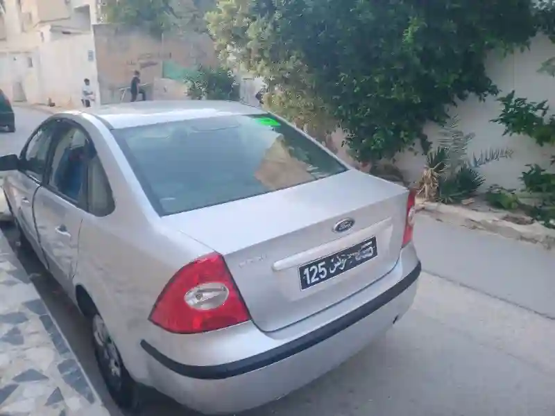 Ford Focus Essence 2006 - Vue 6