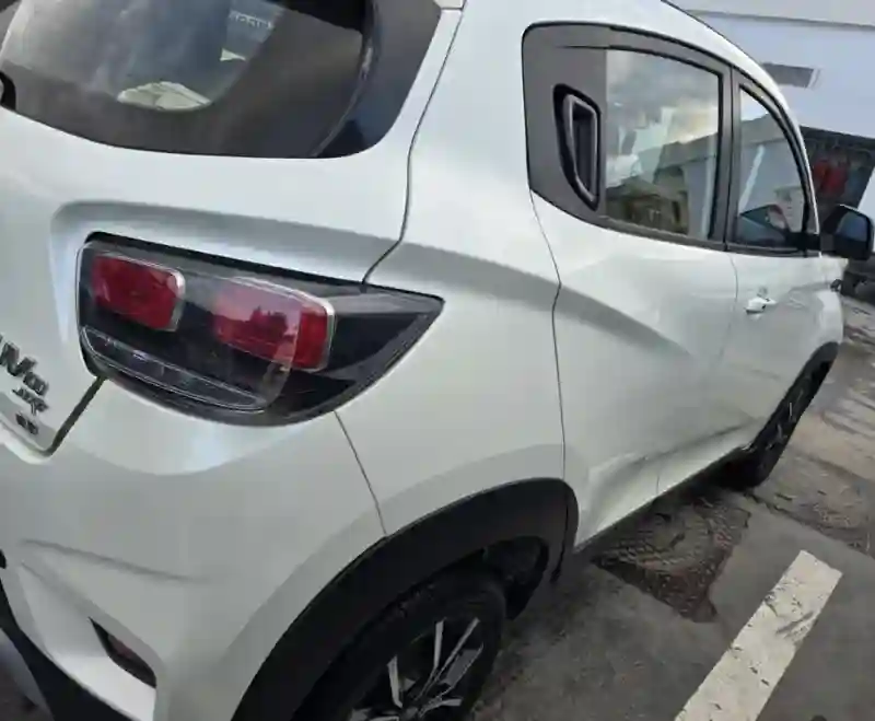 Mahindra K8 Première Main - Vue 2