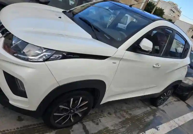 Mahindra K8 Première Main - Vue 3