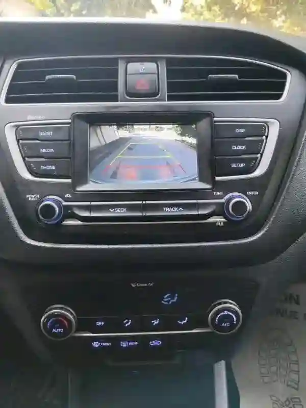 Hyundai I 20 High Grade Première Main EN Excellent État - Vue 7