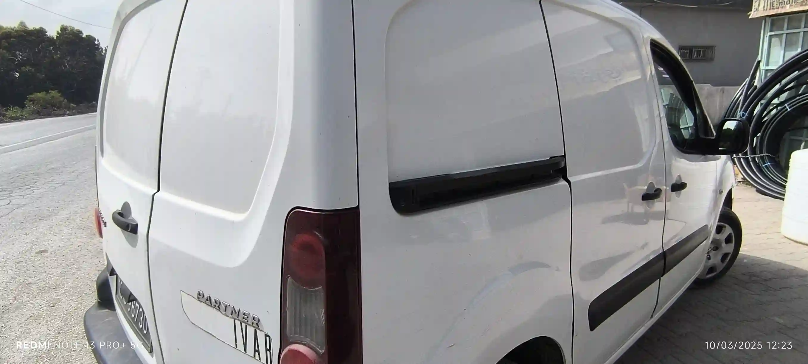 Peugeot Partner en Bonne État à Utique Nouvelle - Vue 2