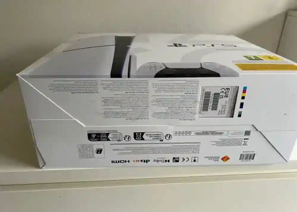 PS 5 Neuve + Fifa 2024 - tel +33 667669179 (whatsapp) - Vue 1