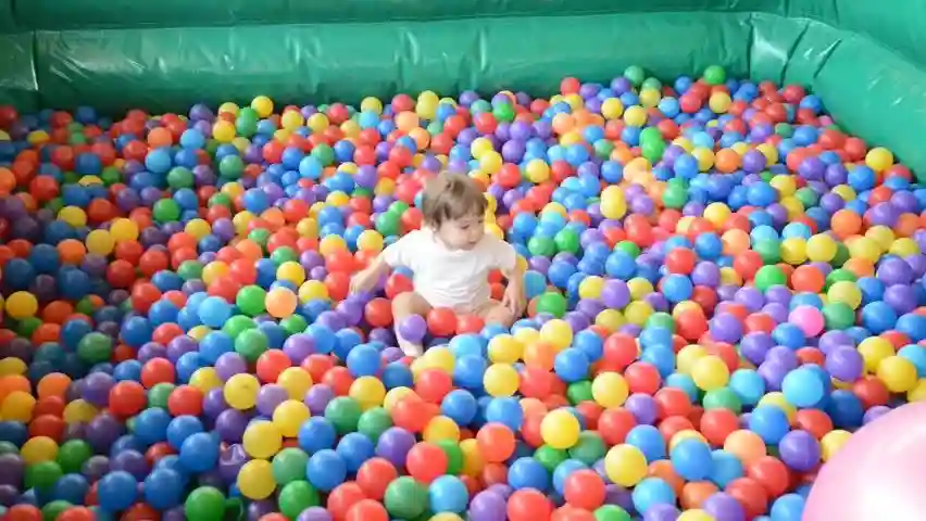 Jeux Gonflable Professionnel à Ain Zaghouan - Vue 3