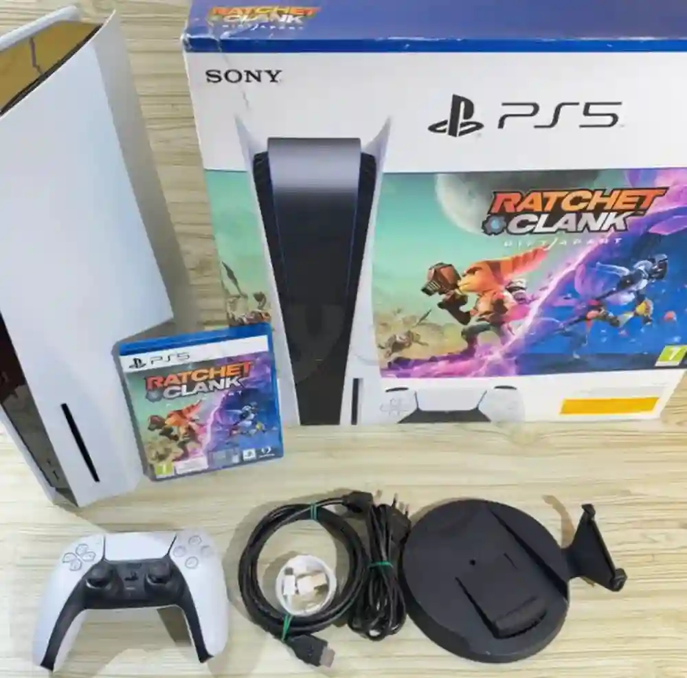 Ps 5 Standard Avec Disque Plus jeu Ratchet Clank à El Ksar - Vue 3