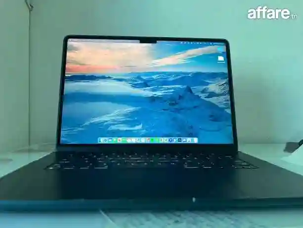Apple Macbook Air M2 15" (minuit) 2023 - Vue 3