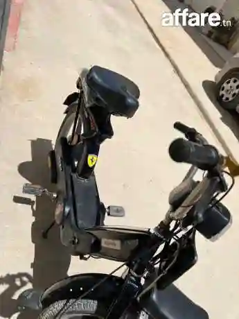 A Vendre Moto Presque Neuve - Vue 1