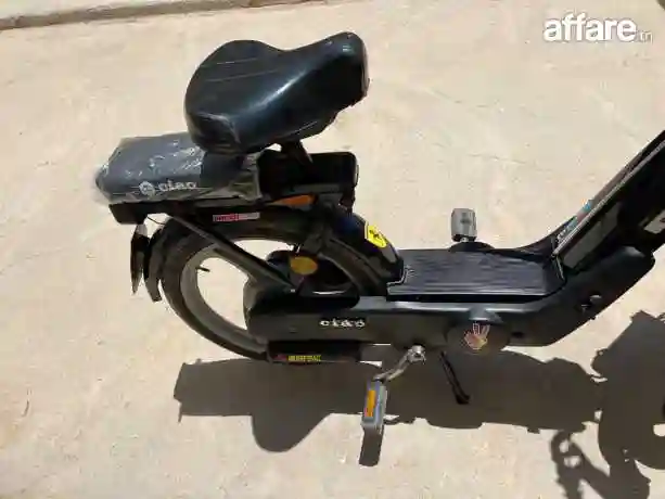 A Vendre Moto Presque Neuve - Vue 10