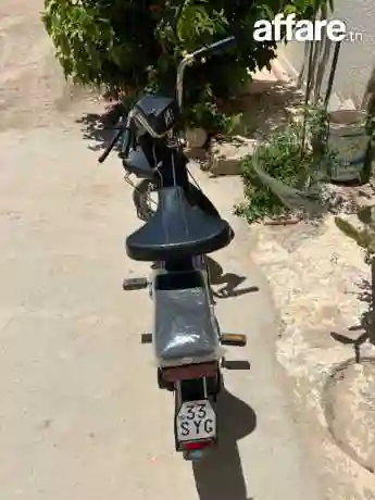 A Vendre Moto Presque Neuve - Vue 2