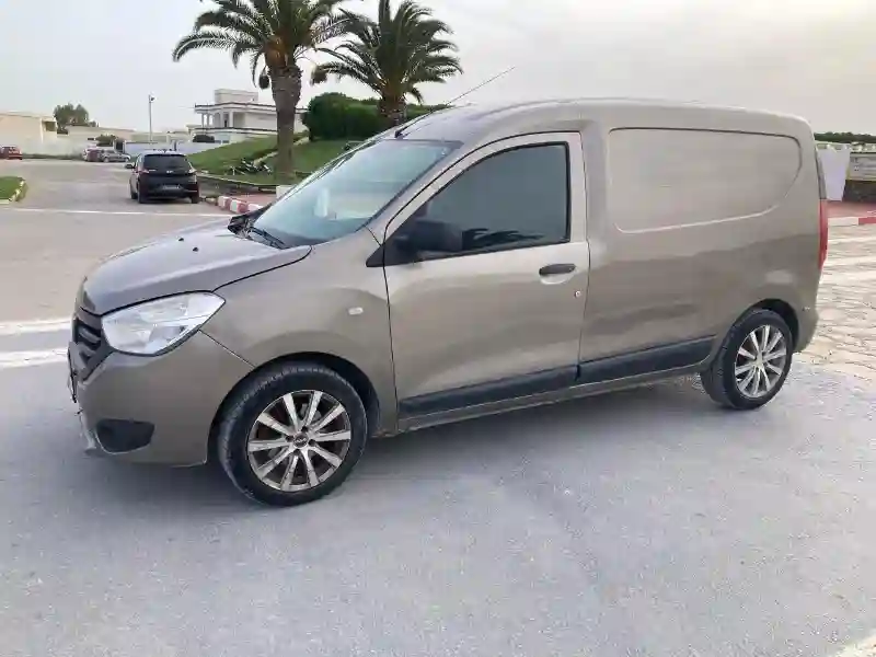 Dacia Dokker Diesel 2015 - Vue 8