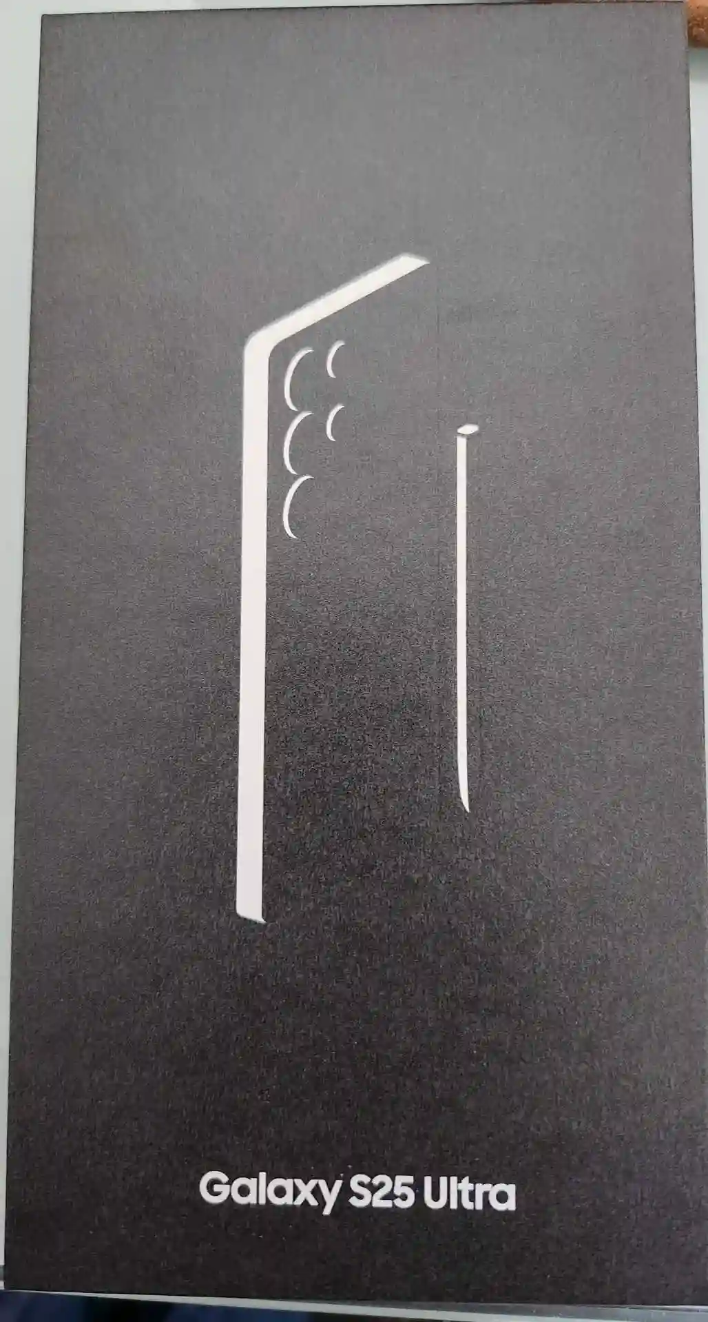 Samsung Galaxy S25 Ultra 512 GO Noir Titane - Vue 3