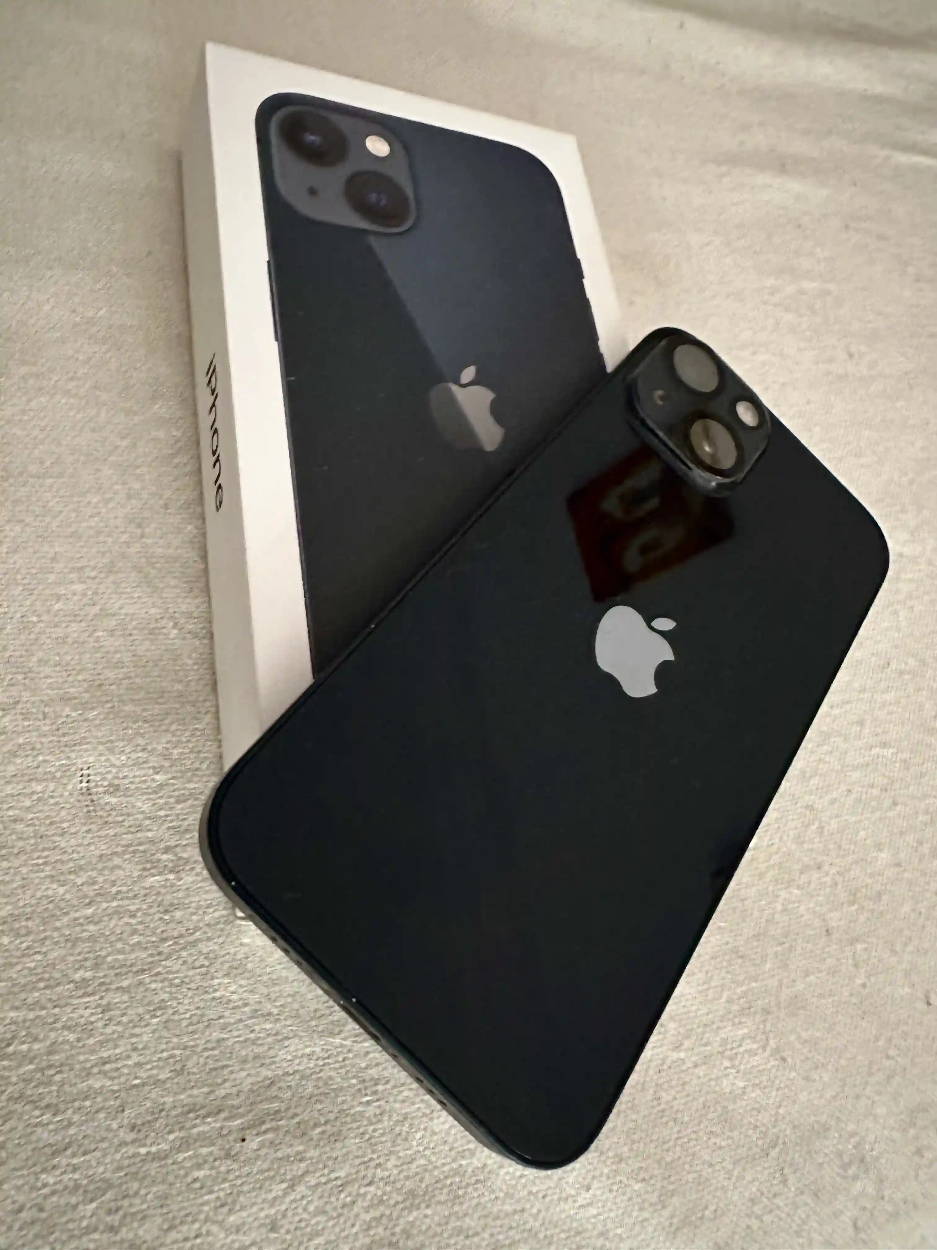 Iphone 13 128g en Très bon État à Raoued - Vue 1