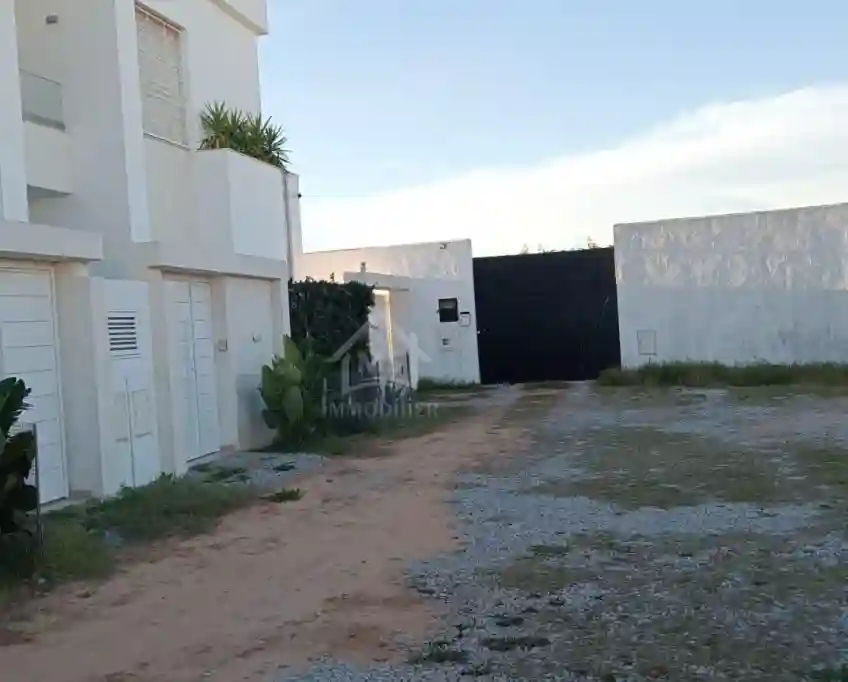 Un lot de Terrain de 500 m² à Hammamet à Vendre 51355351 - Vue 1
