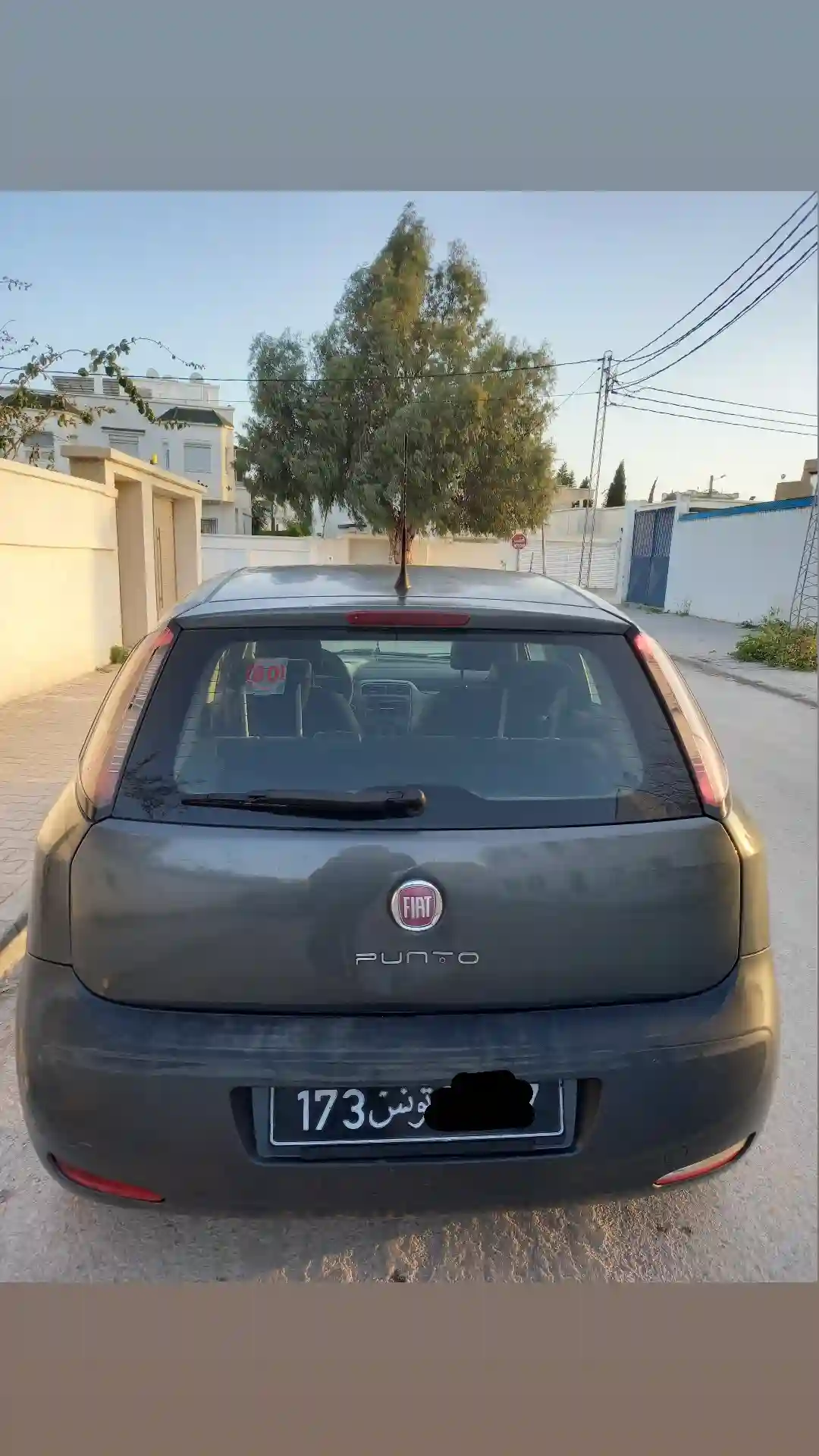 Voiture Tres Propre 98258430 à Rades - Vue 3