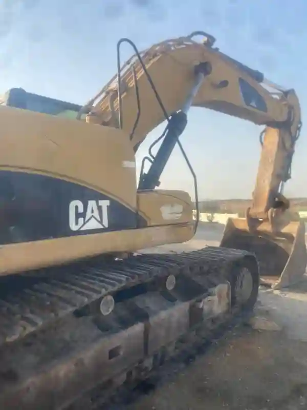 Pelle Hydraulique Caterpillar - Vue 2