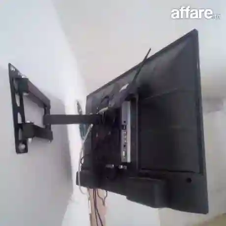 TV LCD Samsung 32 Puce à Seulement 380 DT - Vue 2