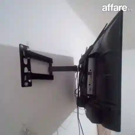 TV LCD Samsung 32 Puce à Seulement 380 DT - Vue 4