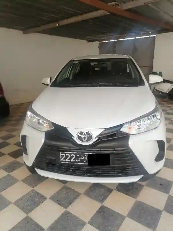 Toyota Yaris Essence 2021 - Vue 5