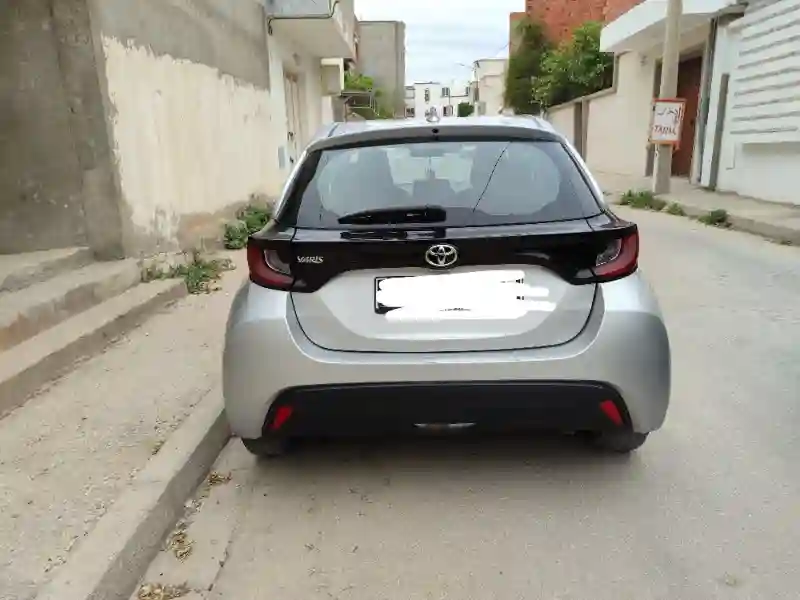 Toyota Yaris Essence 2021 - Vue 6