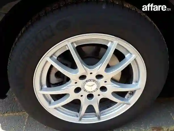 A Vendre Mercedes Benz CLA 180 D - Vue 3