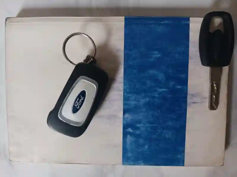 Ford KA Essence 2012 - Vue 3