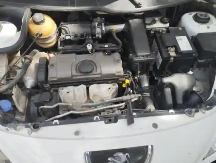À Vendre Peugeot 206+ – 5 CV – Année fin 2012 - Vue 2