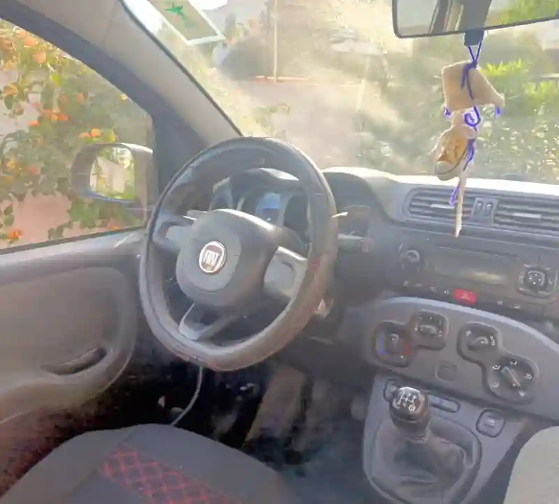 Fiat Panda Essence 2020 - Vue 4