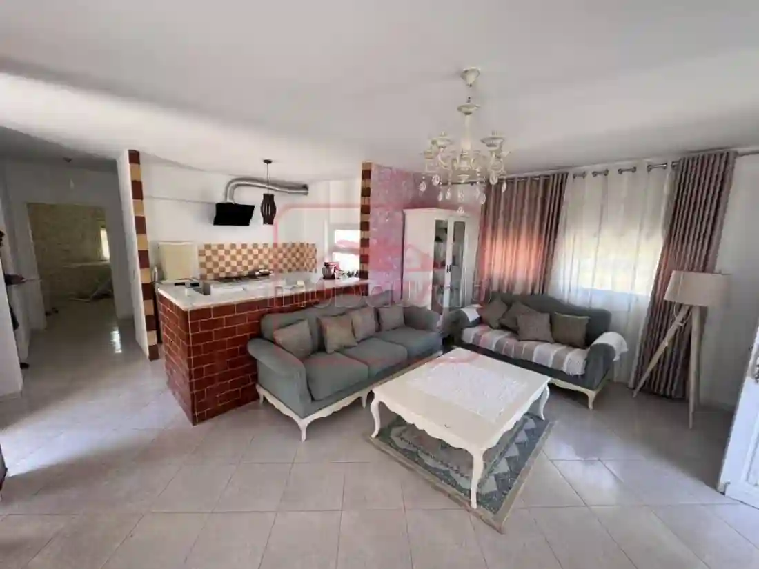 A Louer Etage de Villa Meublé Au Début De Corniche - Vue 3