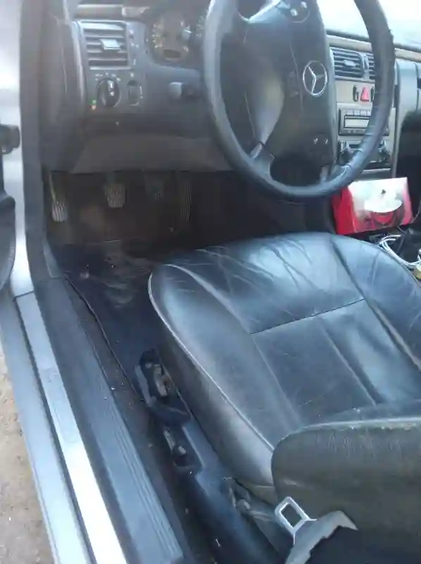 Mercedes Classe E Diesel 2000 - Vue 6